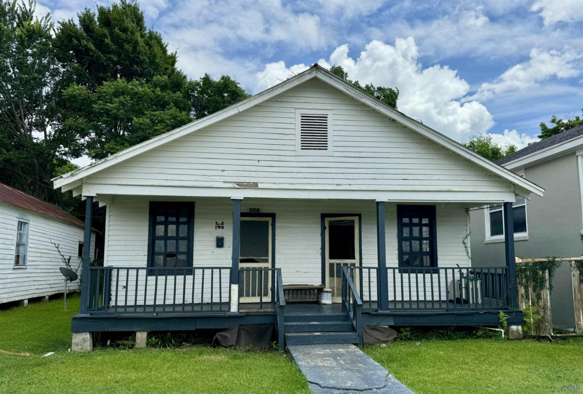 306 RAILROAD AVE, MORGAN CITY, LA 70380, photo 1 of 13