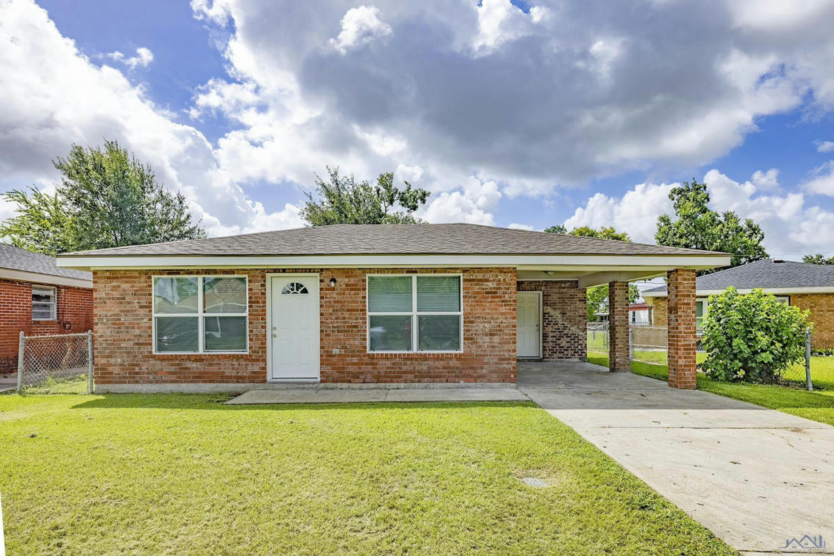 325 MERRILL DR, HOUMA, LA 70363, photo 1 of 17